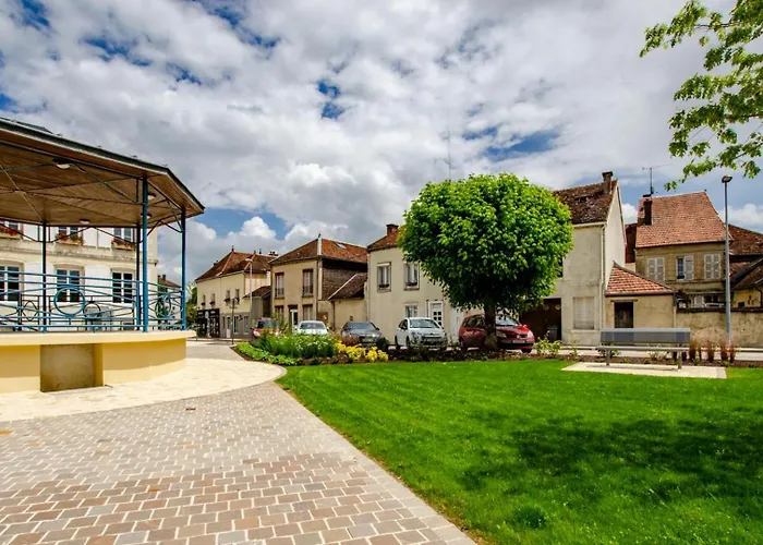 Holiday home De La Barse Vendeuvre-sur-Barse